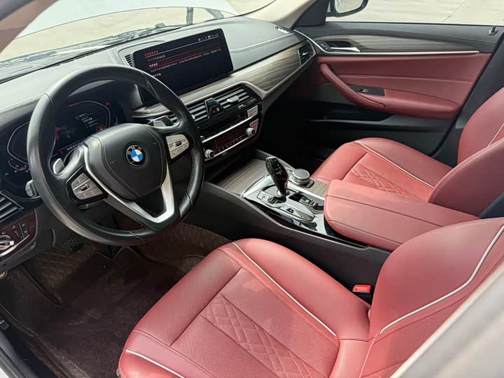 Фото 7 - BMW 5 Series