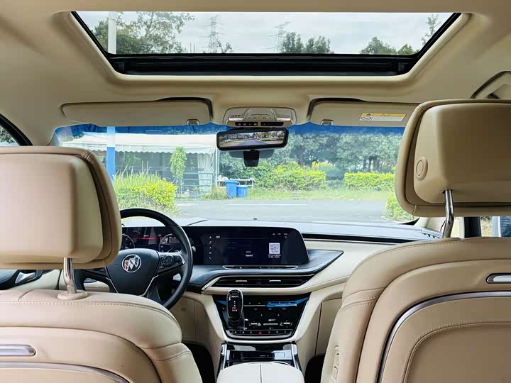 Фото 10 - Buick GL8 ES