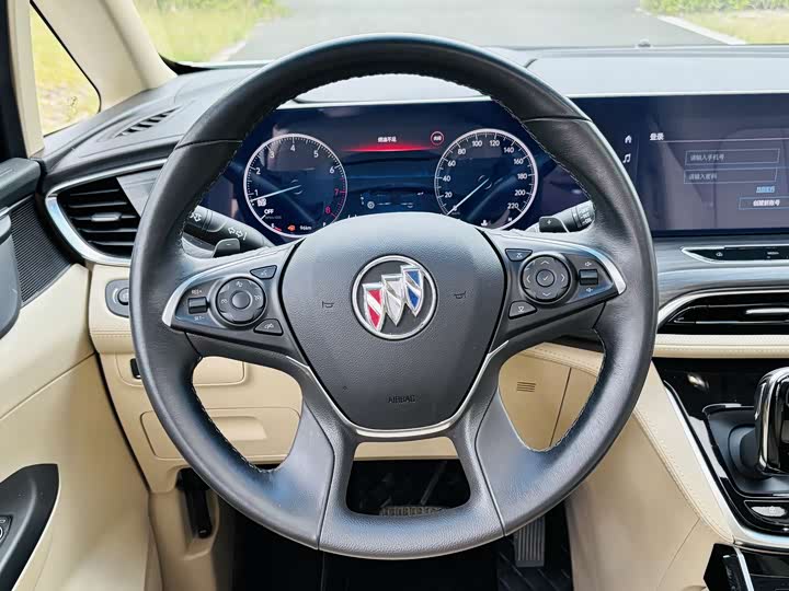 Фото 13 - Buick GL8 ES