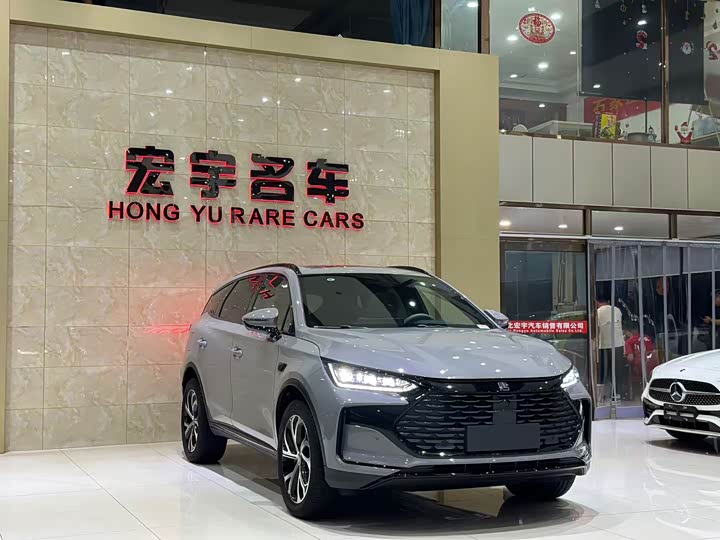 Фото 3 - BYD Tang Hybrid/EV