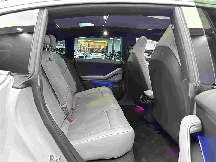 Фото 12 - Nio ET5