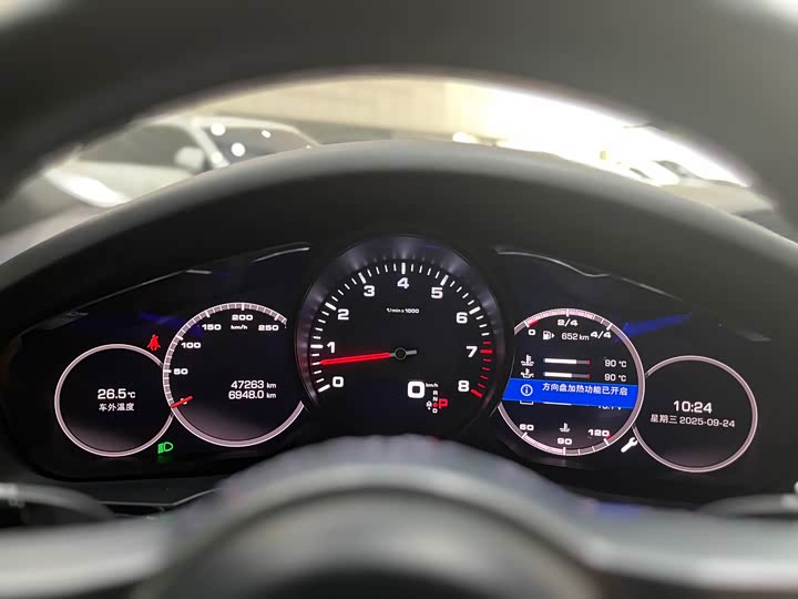 Фото 16 - Porsche Cayenne