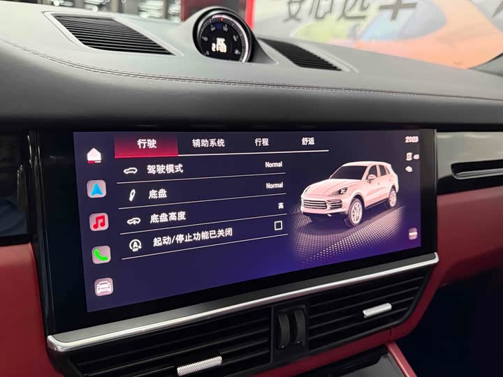 Фото 20 - Porsche Cayenne