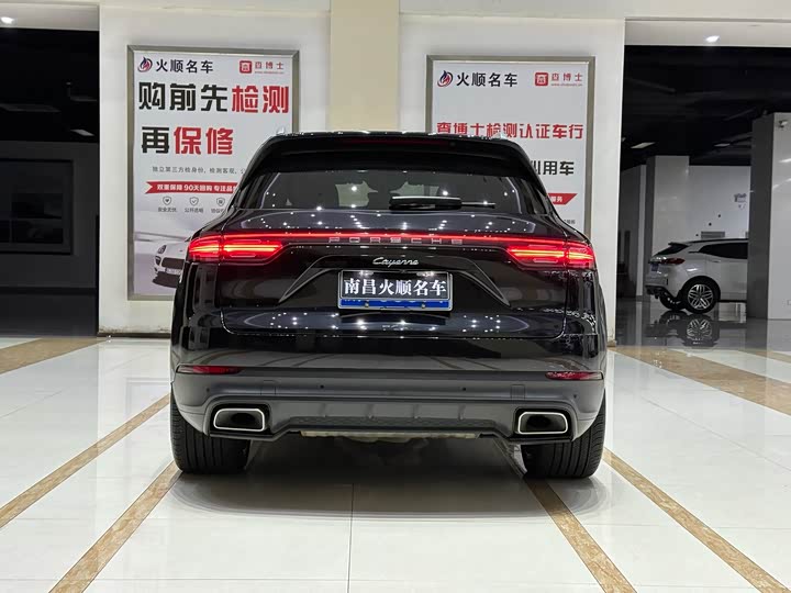 Фото 7 - Porsche Cayenne