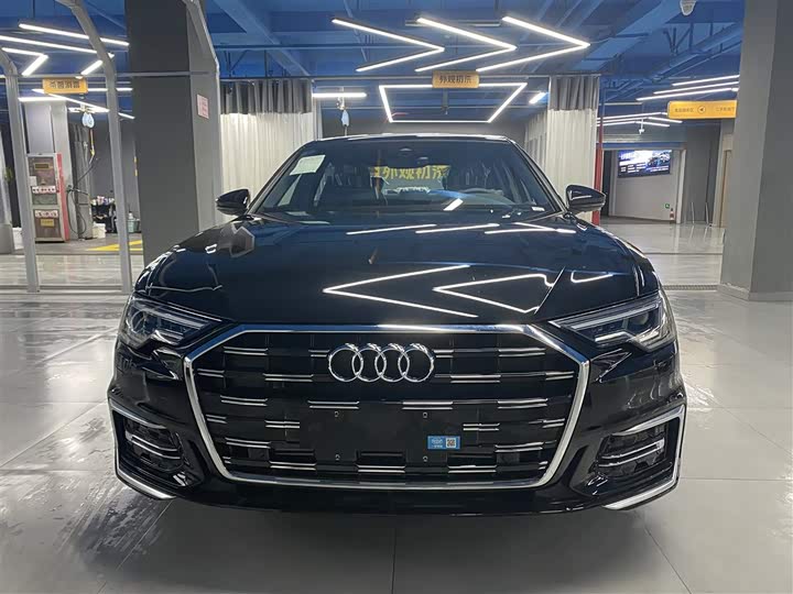 Фото 3 - Audi A6L