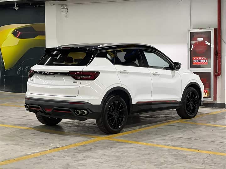 Фото 5 - Geely Coolray