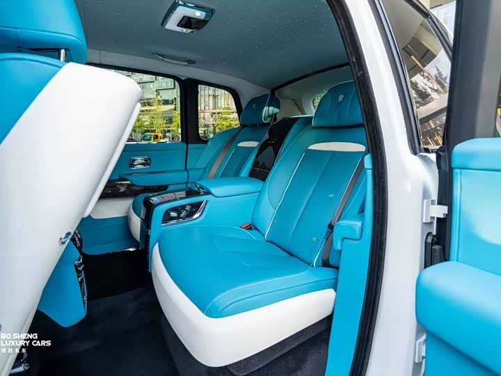 Photo 7 - Rolls-Royce Cullinan