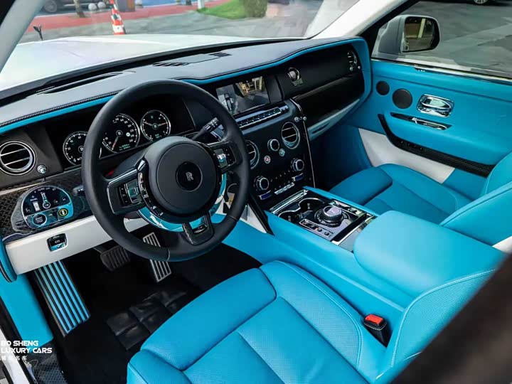 Photo 8 - Rolls-Royce Cullinan