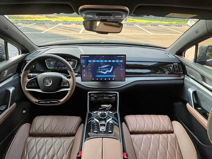 Фото 5 - BYD Tang Hybrid/EV