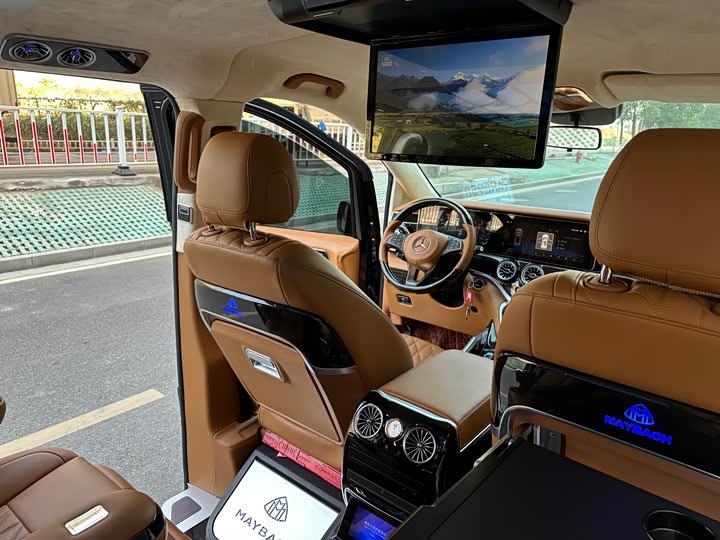 Фото 11 - Mercedes-Benz Vito