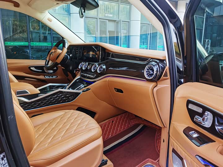 Фото 9 - Mercedes-Benz Vito