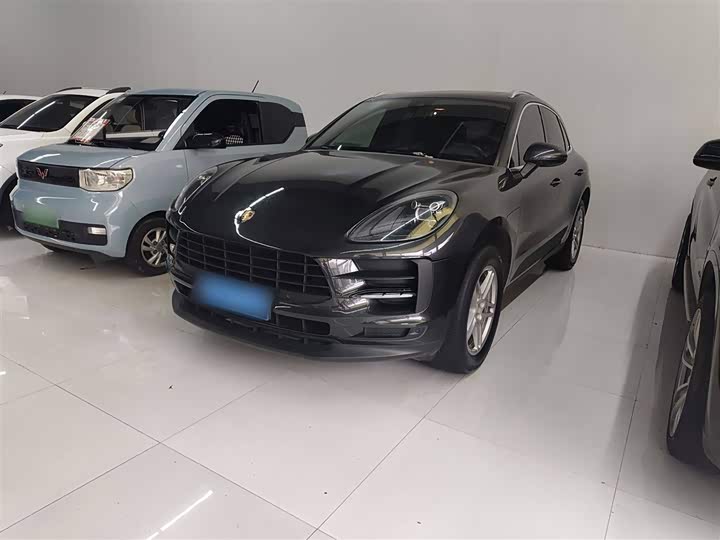 Фото 1 - Porsche Macan