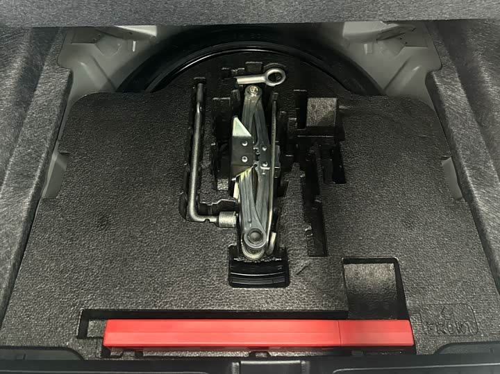 Фото 11 - Honda Accord