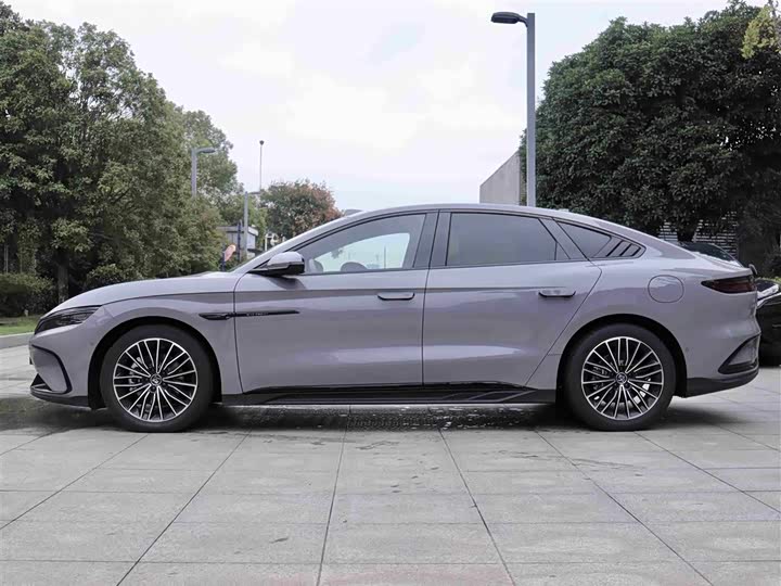 Фото 7 - BYD Han