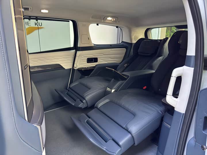 Фото 23 - Buick GL8 Century