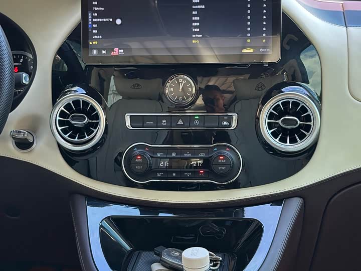 Фото 7 - Mercedes-Benz Vito