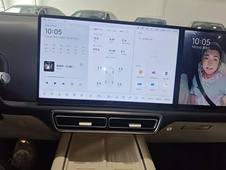 Фото 13 - LiXiang L7