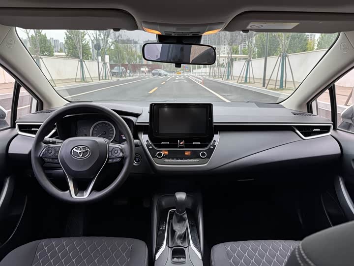 Фото 22 - Toyota Allion