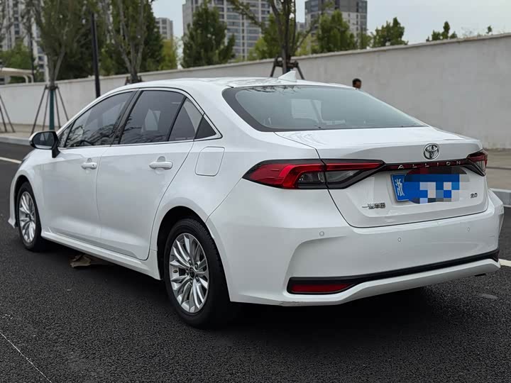 Фото 7 - Toyota Allion