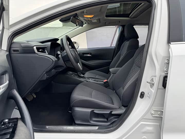 Фото 9 - Toyota Allion