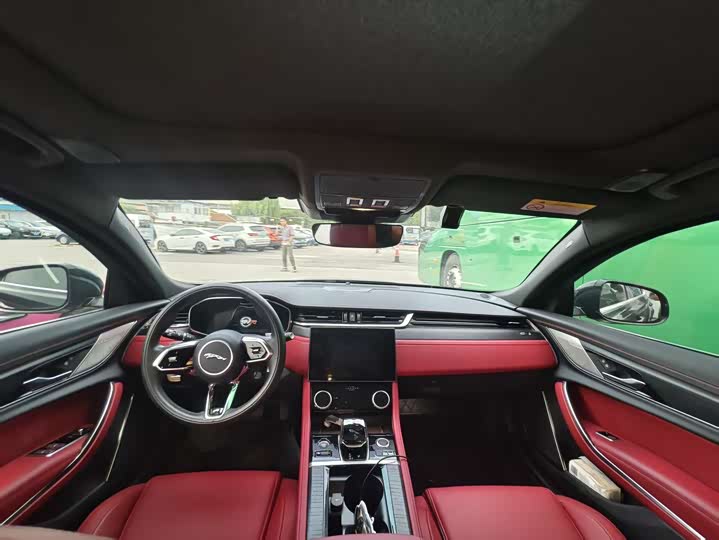 Фото 5 - Jaguar XF L