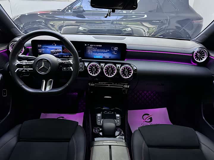 Фото 4 - Mercedes-Benz A-Class