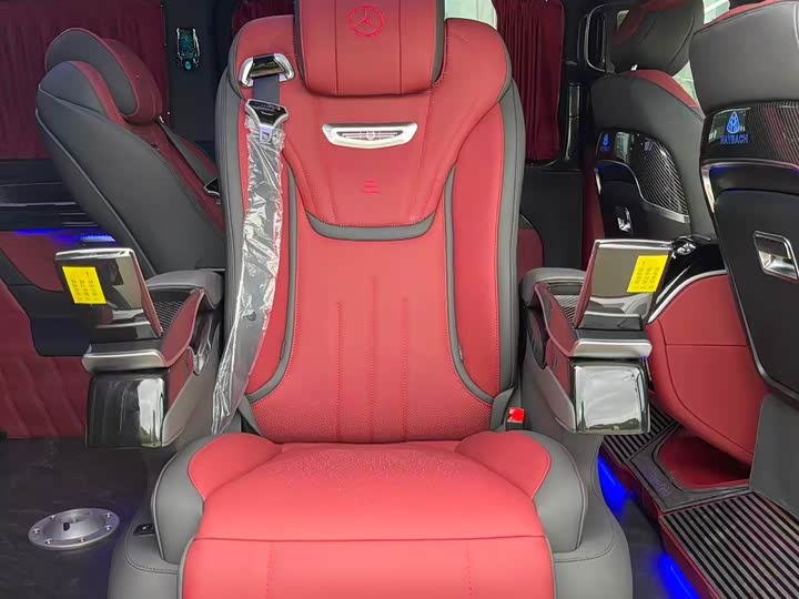 Фото 9 - Mercedes-Benz Vito