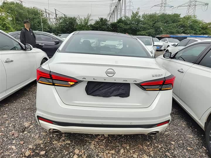 Фото 6 - Nissan Teana