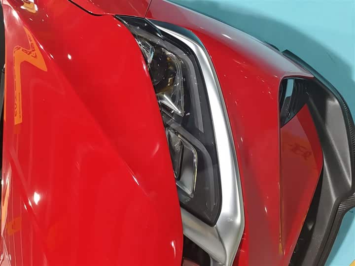 Фото 3 - Geely Coolray