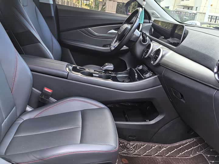 Фото 6 - Dongfeng Forthing T5 EVO