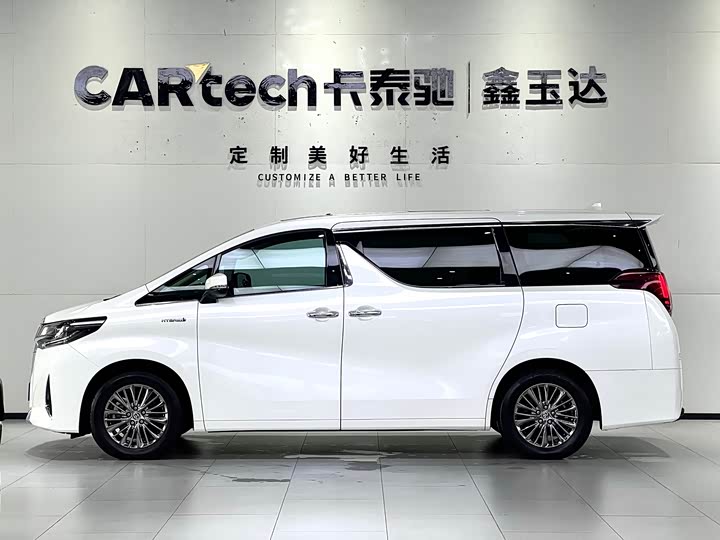 Фото 4 - Toyota Alphard