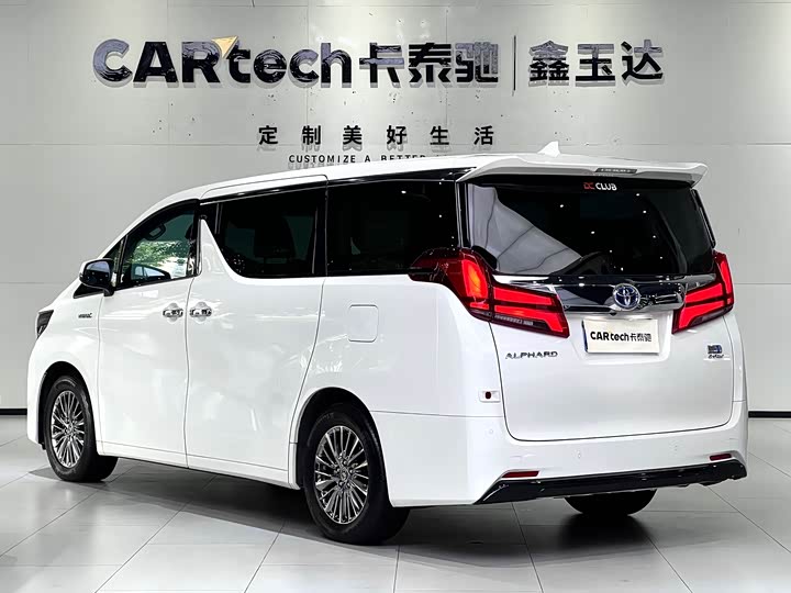 Фото 5 - Toyota Alphard