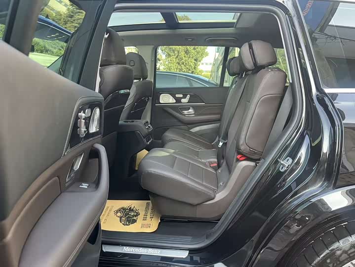 Фото 10 - Mercedes-Benz GLS-Class