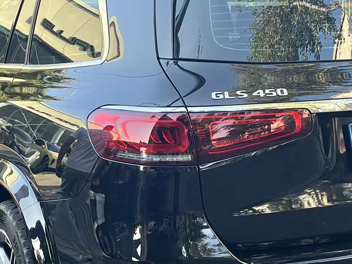 Фото 22 - Mercedes-Benz GLS-Class