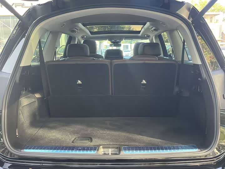 Фото 23 - Mercedes-Benz GLS-Class