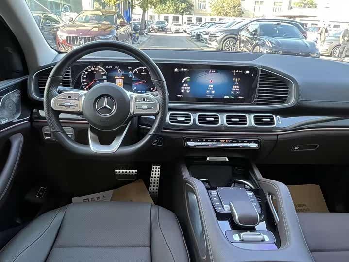 Фото 30 - Mercedes-Benz GLS-Class