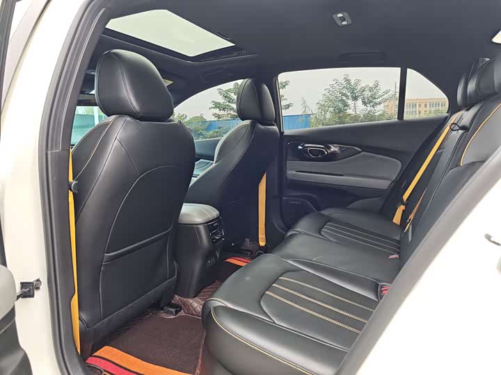 Фото 9 - GAC Trumpchi Empow R