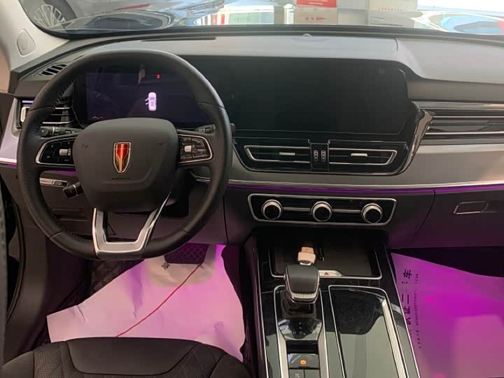 Фото 10 - Hongqi HS5