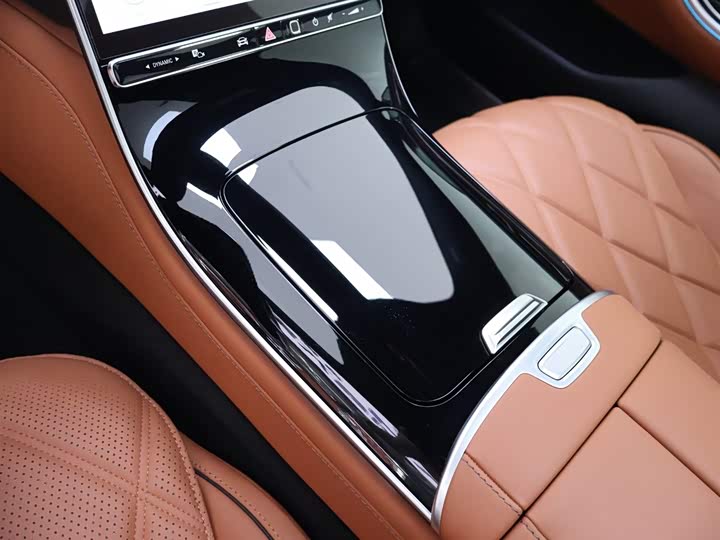 Фото 12 - Mercedes-Benz Maybach S-Class