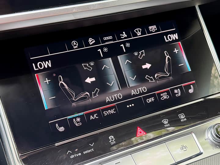 Фото 10 - Audi A7