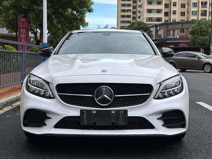 Фото 2 - Mercedes-Benz C-Class