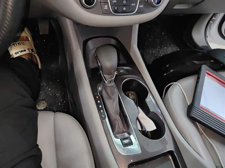 Фото 14 - Chevrolet Malibu XL