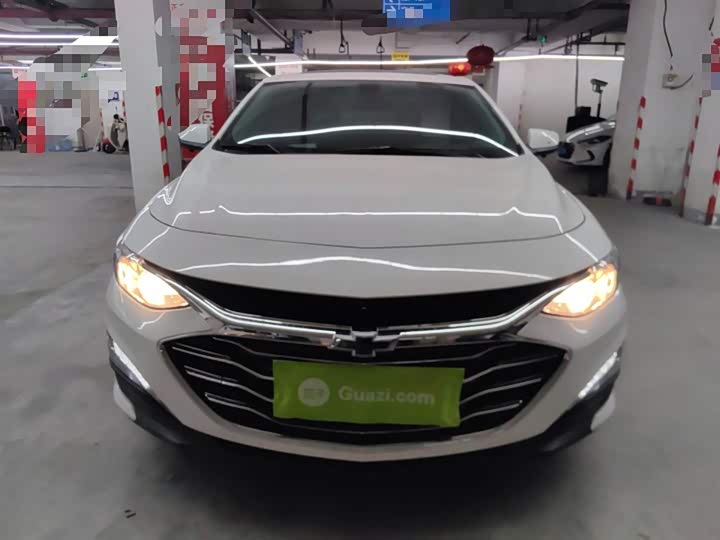 Фото 3 - Chevrolet Malibu XL