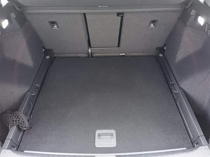 Фото 6 - Audi Q4 e-tron