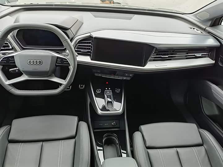 Фото 9 - Audi Q4 e-tron