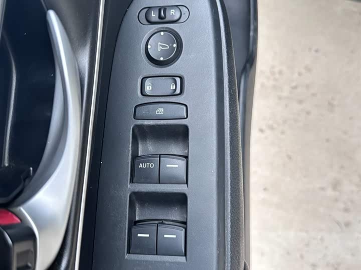 Фото 6 - Honda Breeze