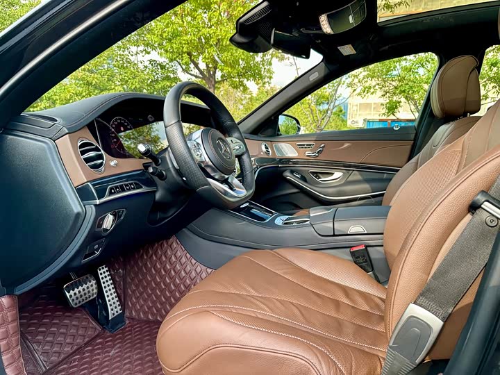 Фото 9 - Mercedes-Benz S-Class