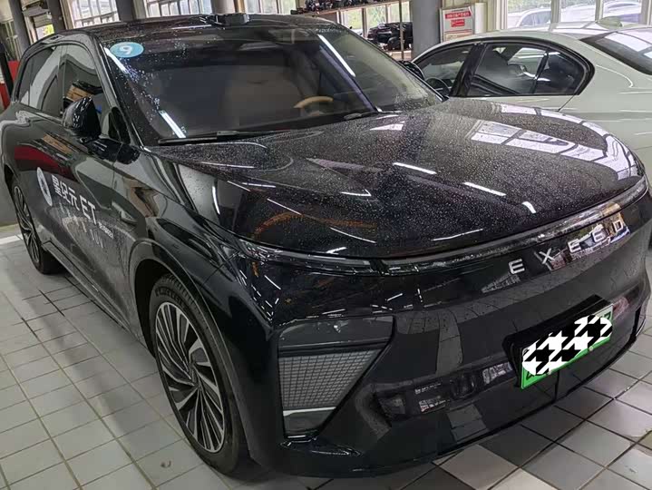 Фото 2 - Exeed Sterra ET