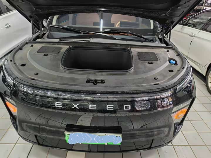 Фото 4 - Exeed Sterra ET