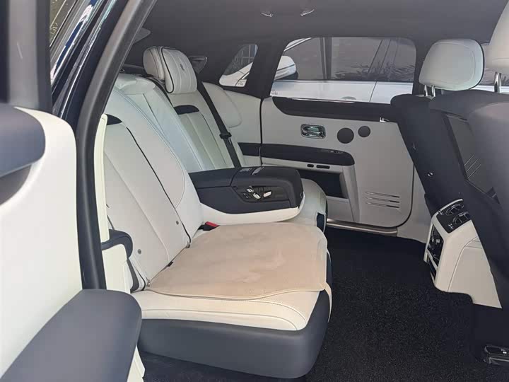 Фото 5 - Rolls-Royce Ghost